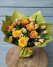 Букет цветов из:  Альстромерии и Розы в Переясловской