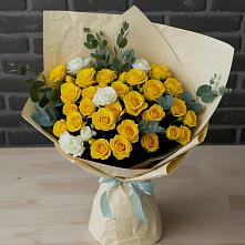 Букет цветов из:  Розы в Переясловской