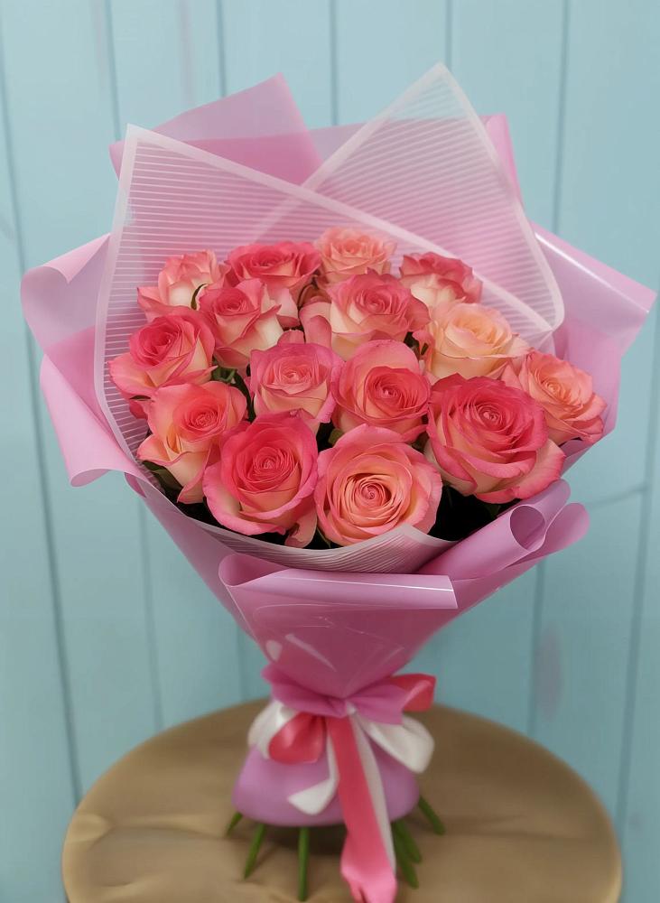 Букет 15 Розовых роз Равель в Переясловской