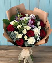 Букет цветов из:  Розы и Альстромерии #REPLACE_PRED# Переясловской