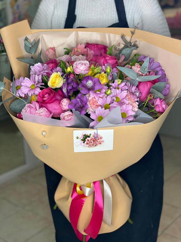 Букет цветов из: Хризантемы, Гвоздики и Альстромерии в Переясловской