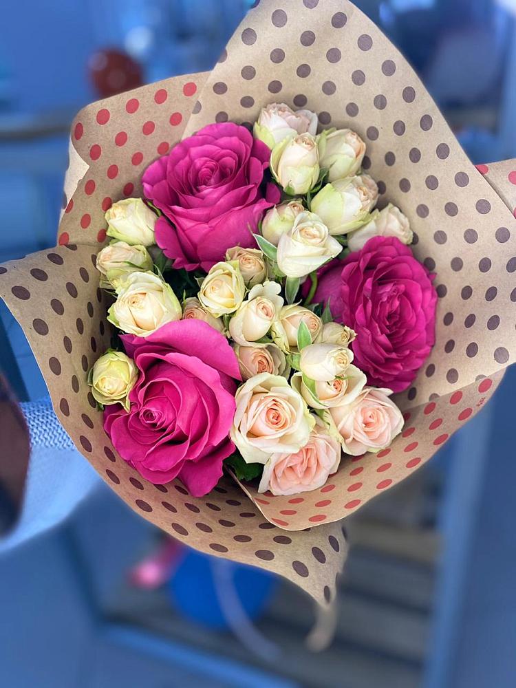 Букет цветов из: Розы в Переясловской