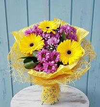 Букет цветов из:  Хризантемы и Герберы в Переясловской