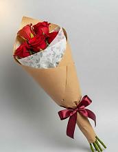 Букет цветов из:  Розы в Переясловской