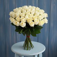 Букет 51 Белая роза Эдлесс Лав в Переясловской