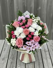 Букет цветов из:  Альстромерии, Гвоздики, Розы и Хризантемы в Переясловской