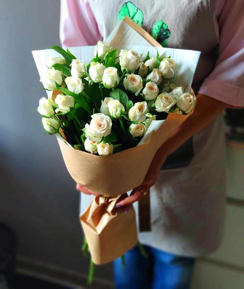 Букет цветов из: Розы в Переясловской