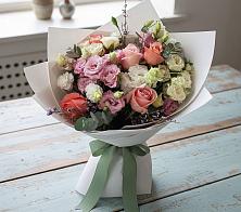 Букет цветов из:  Розы, Лизиантусы и Гвоздики в Переясловской