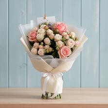 Букет цветов из:  Розы в Переясловской