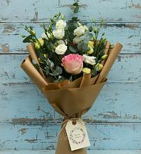 Букет цветов из:  Розы и Лизиантусы #REPLACE_PRED# Переясловской